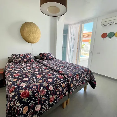 Modern 3bdr With Heated Pool Villa